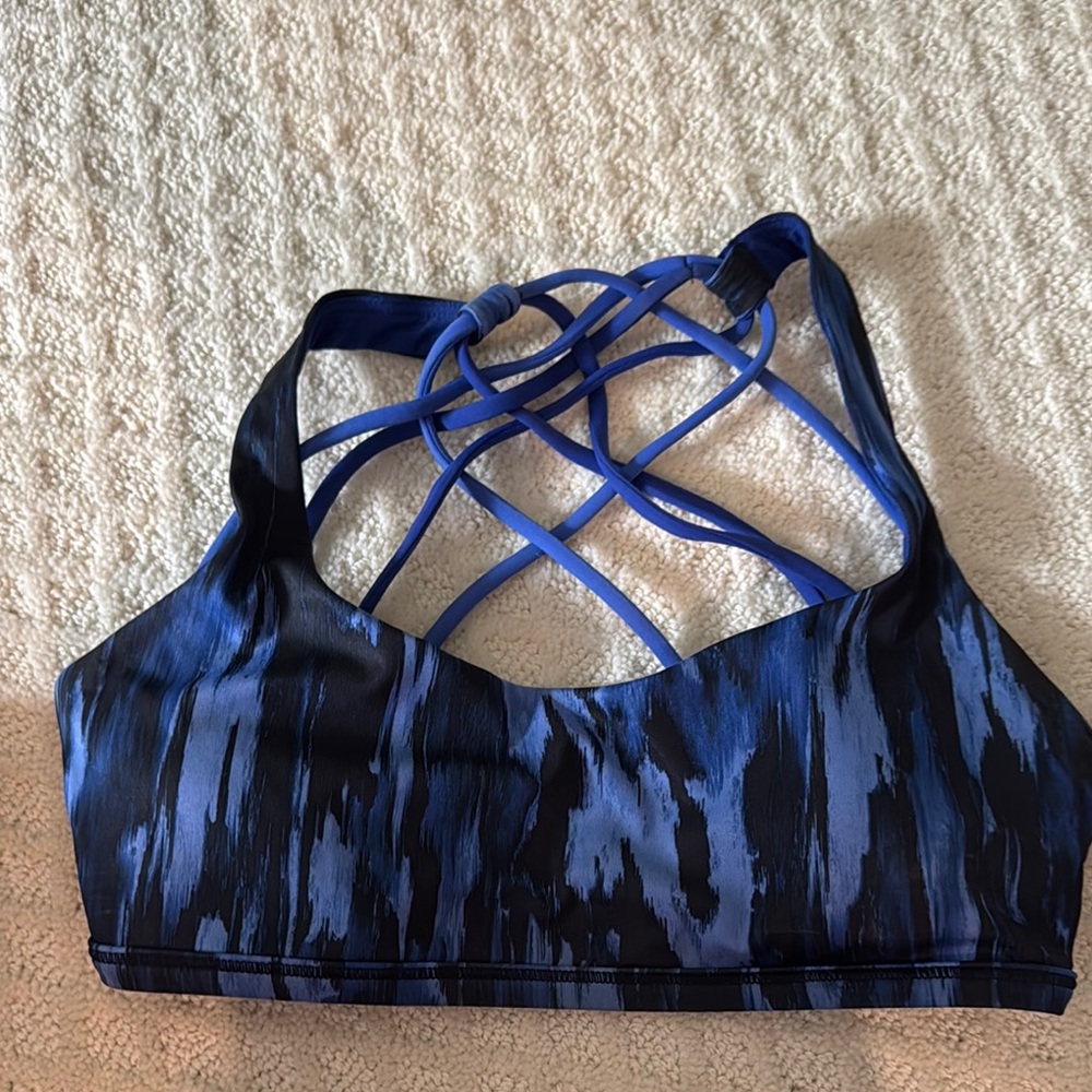 Lululemon Athletica Black and Blue Strappy Sports Bra